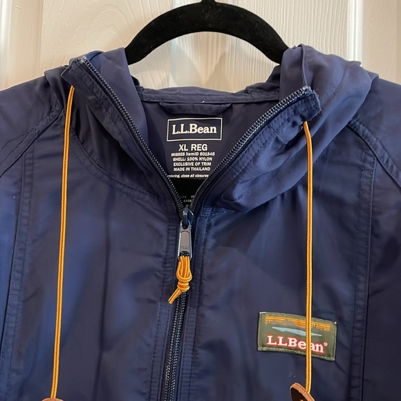 LLBean Fall Pull Over Jacket - Picture 2 of 3